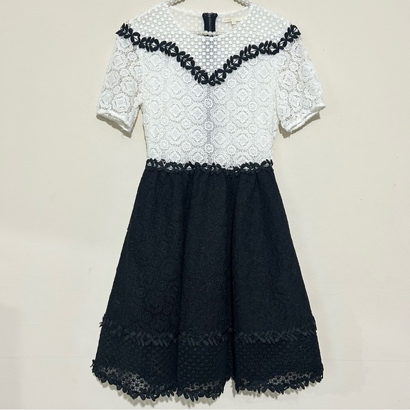 Maje Renald Two Tone Black & White Lace Fit & Flare Dress SIZE SMALL - Picture 3 of 7